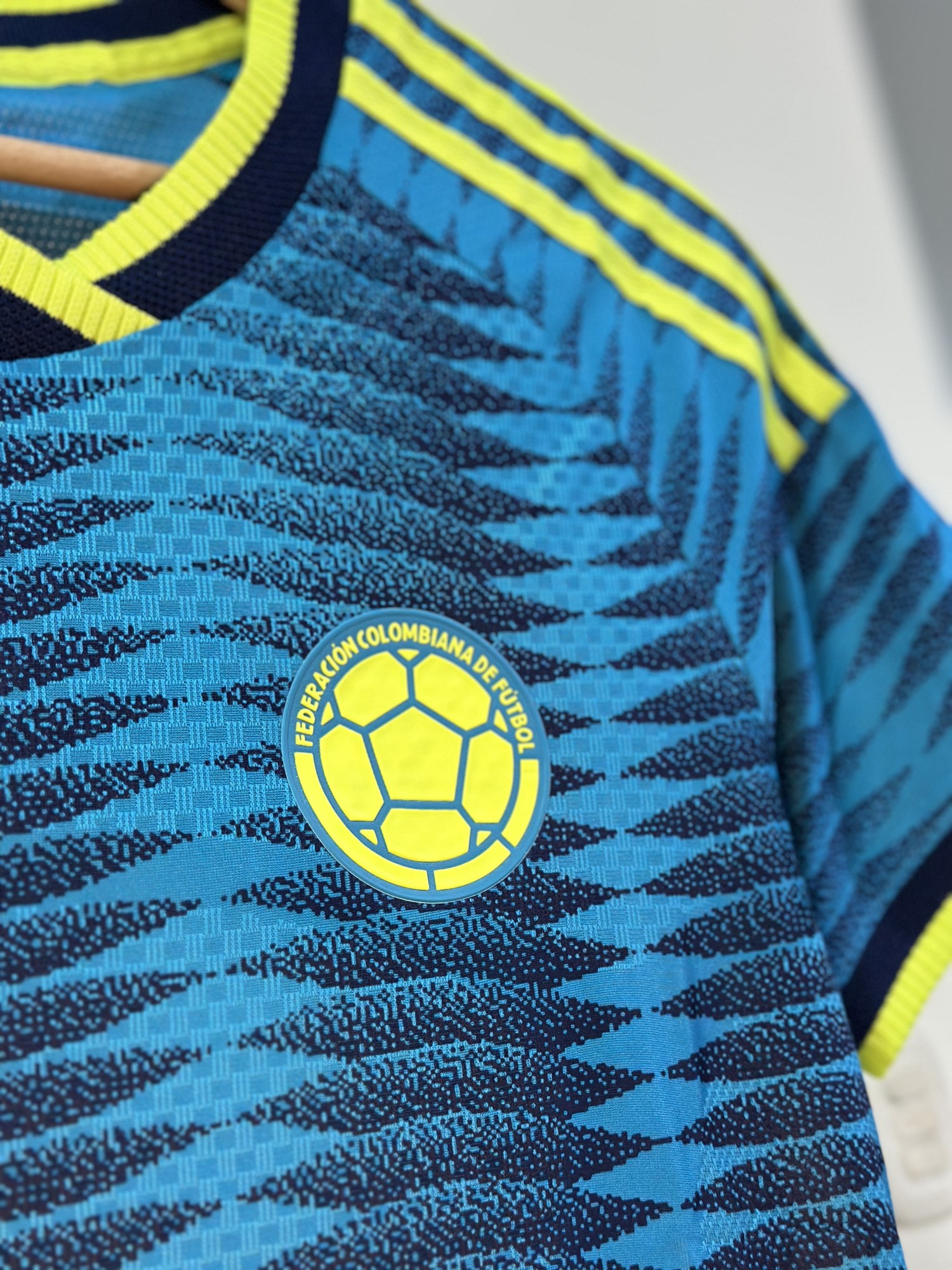 Colombia Visitante Mujer