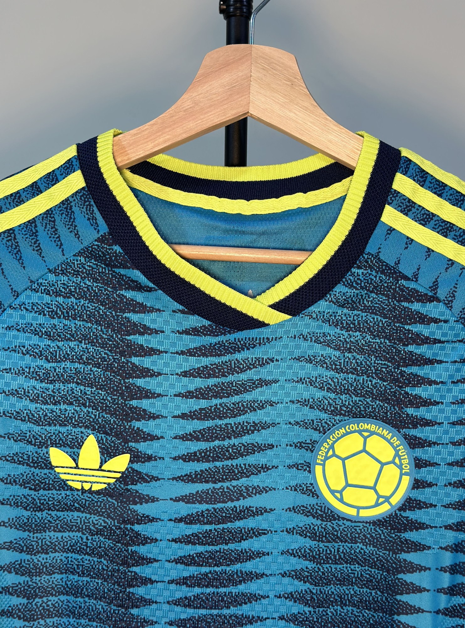 Colombia Visitante Mujer