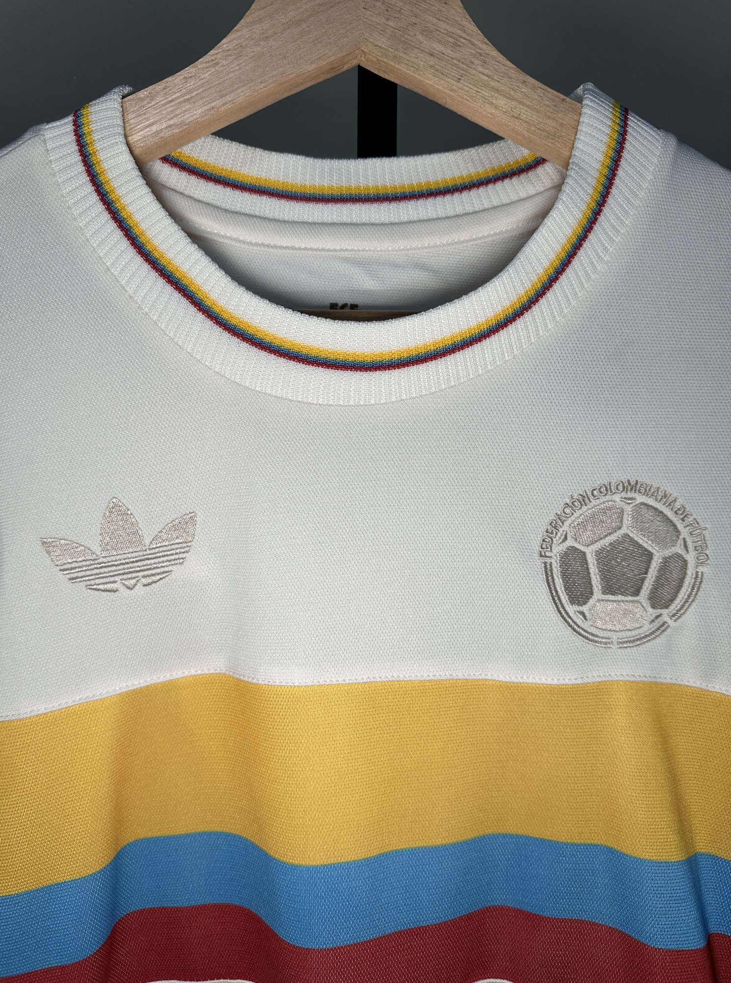 Colombia Edicion 100 años Dama