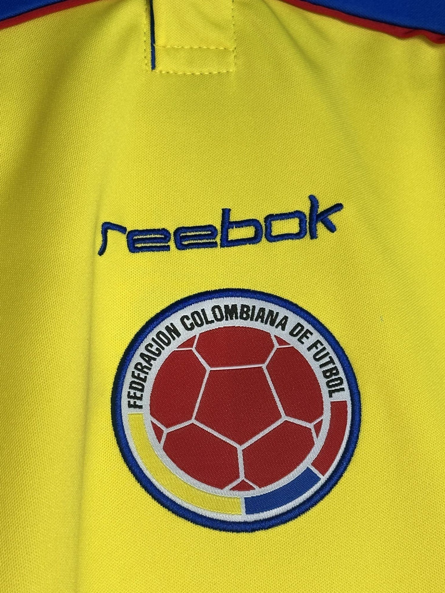 Colombia Retro 2001