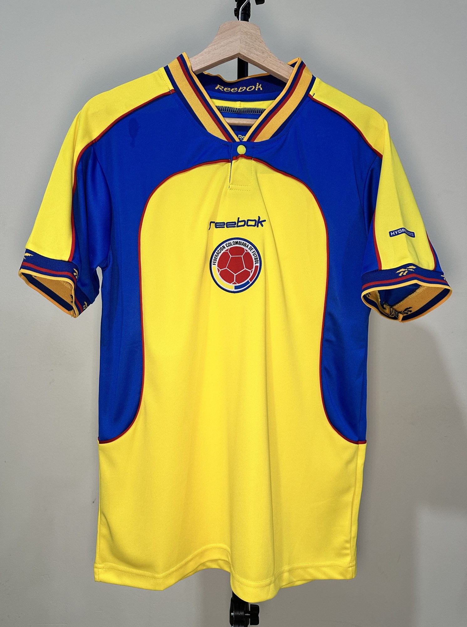 Colombia Retro 2001