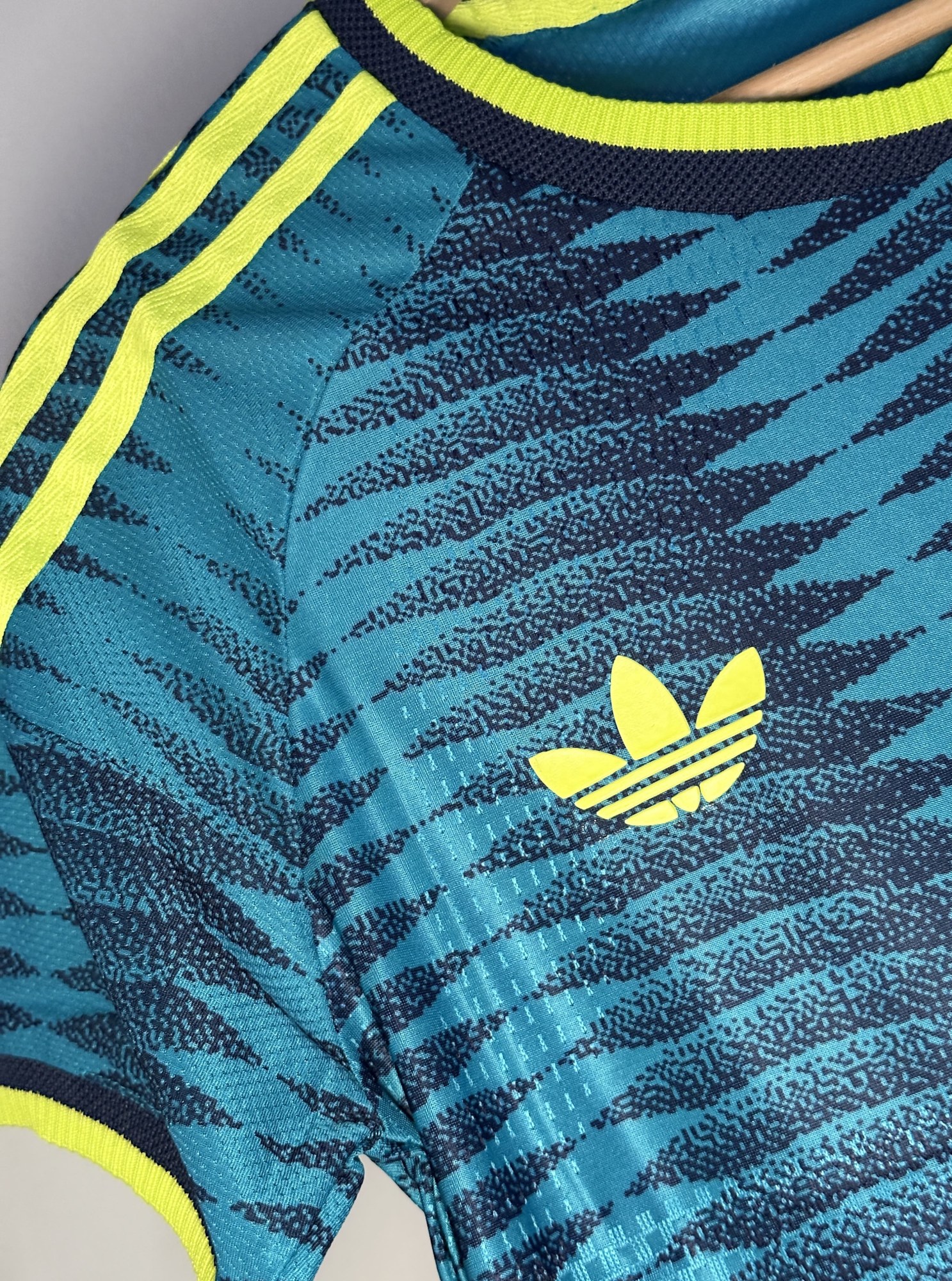 Colombia Visitante CropTop
