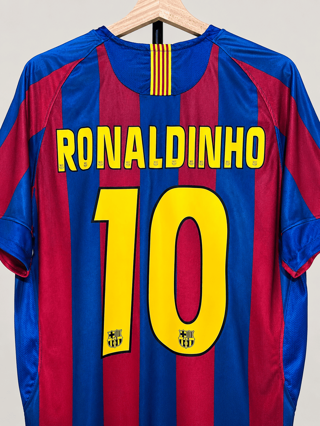 Barcelona Retro 2005/06