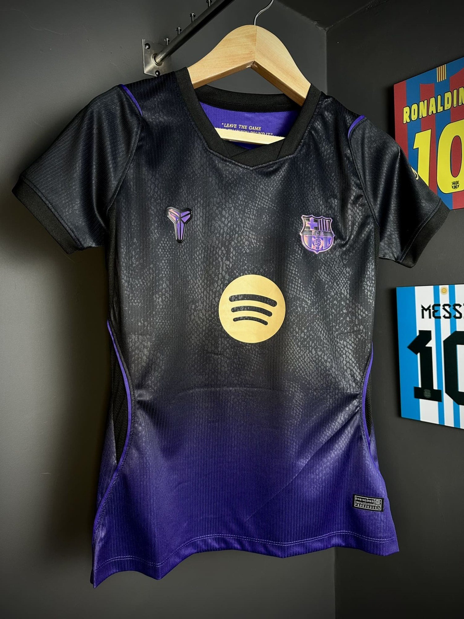 Barcelona Visitante Dama 2026/27