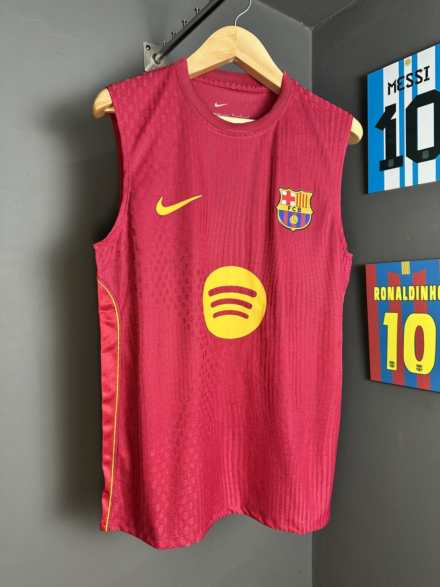 Barcelona entrenamiento musculosa